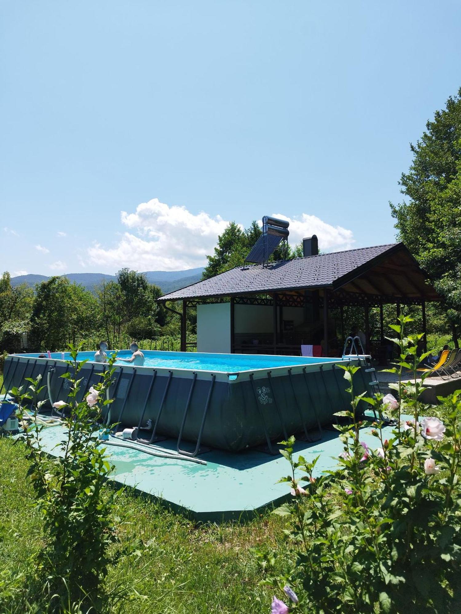 Kuca U Sumi - Forest House Near National Park Una - Air Spa Lohovo Bihać Extérieur photo